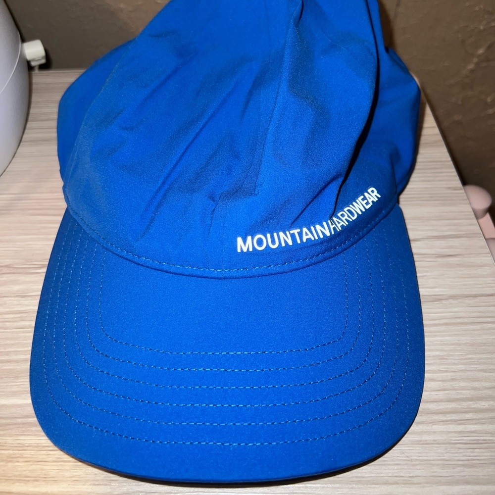 Mountain Hardwear Cap